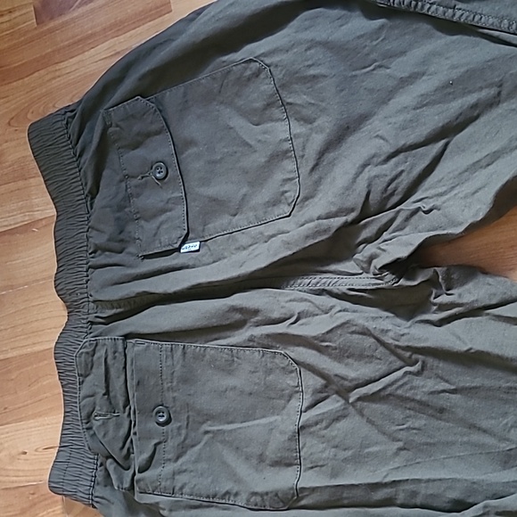 Levi joggers - Picture 4 of 4